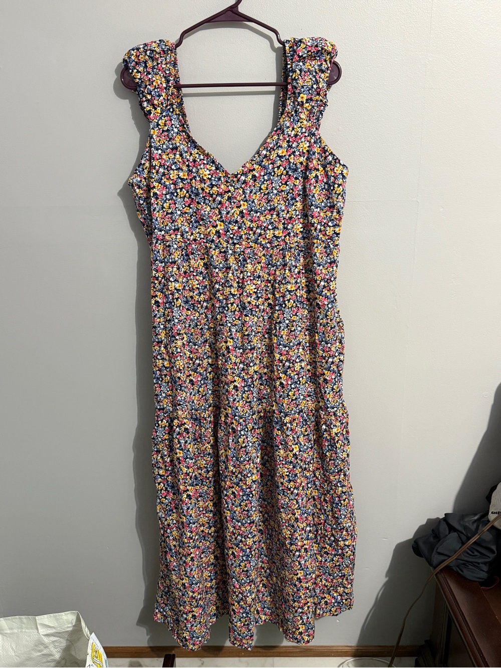Old Navy Dress Womens Extra Large Tiered Ditsy Floral Smocked Cottagecore - Picture 2 of 14